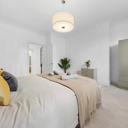 Harrods 2 Bed Lux Flat W/Patio Apartment London Exterior photo