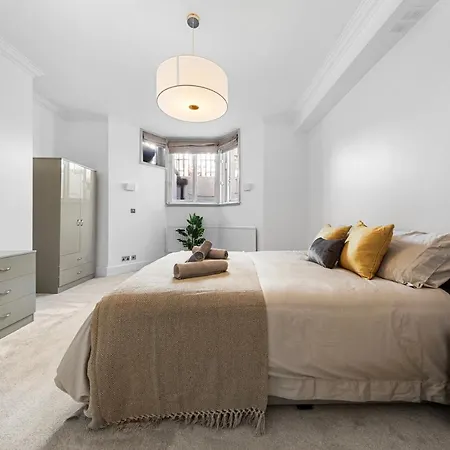 Harrods 2 Bed Lux Flat W/Patio Apartment London Exterior photo